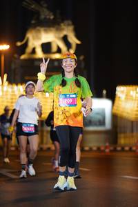 BIB: 7411, 909
                            <button type="button" onclick="openModal(23215971)" class="btn btn-primary btn-sm float-right btn-popup" data-toggle="modal" data-target=".modal-high-quality">
                        <i class="fas fa-shopping-cart"></i> Add to Cart
                    </button>
                                            <button type="button" onclick="isThisMe(23215971, true)" class="btn btn-success btn-sm float-right btn-popup btn-isme hidden" data-toggle="tooltip" data-placement="bottom" title="นี่คือรูปของคุณใช่ไหม คลิกที่นี่เพื่อเอาเข้าอัลบั้ม">
                        <i class="fas fa-plus"></i> Add to album
                    </button>
                    <button type="button" onclick="isThisMe(23215971, false)" class="btn btn-warning btn-sm float-right btn-popup btn-isnotme hidden">
                        <i class="fas fa-ban"></i> Remove from album
                    </button>